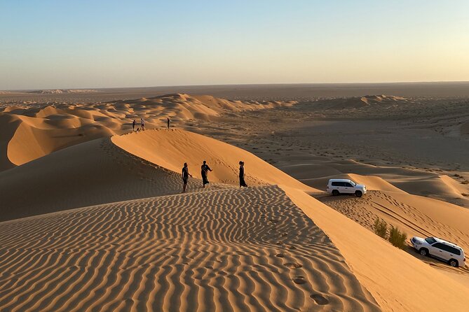 2-Day Overnight Desert Experience - Riding the dunes in the Empty Quarter
