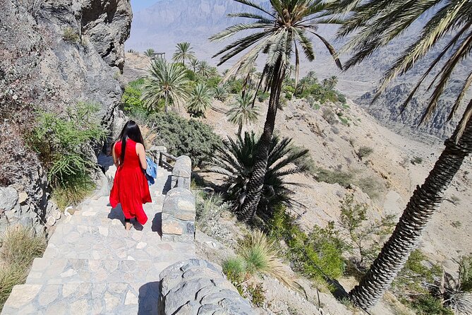 2 Days 1 Night Wakan Private Tour - Why this route works as a two-day Oman escape