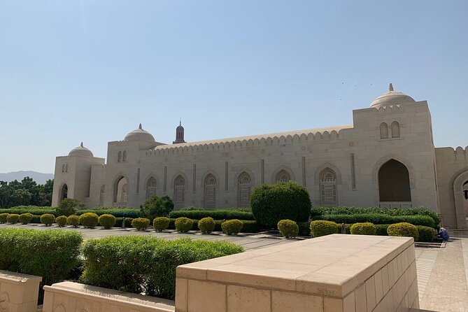 4-Hour Muscat City Tour Afternoon Till Evening - Muttrah Corniche and Souq: the strongest part of the afternoon