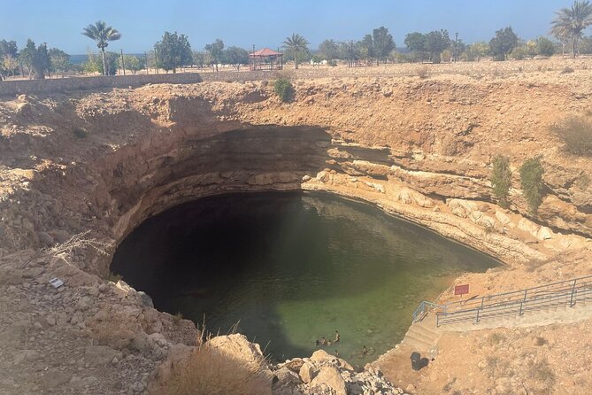 5-Days Private Oman Tour – Mountains, Deserts & Coastline - Comfort, pace, and the best season to go