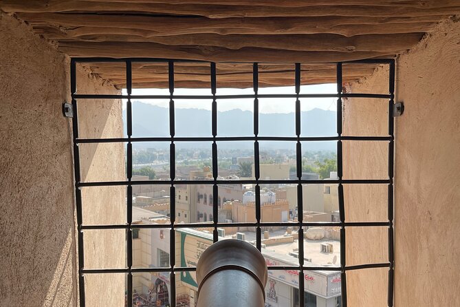 AMOUAGE: Full Day Private Tour to Nizwa and Jebel Akhdar - Lunch, transport, and the long day