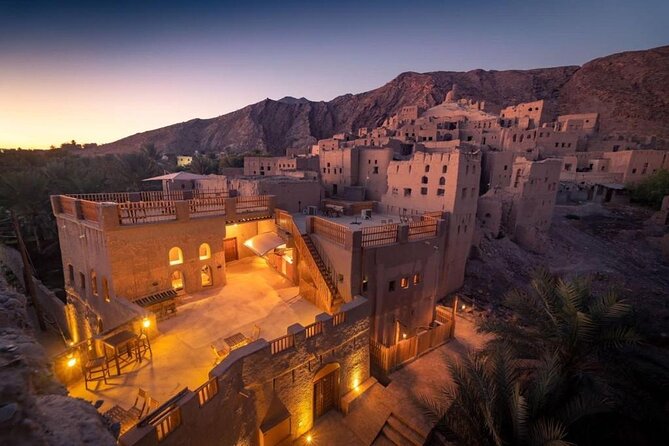 Amouage & Nizwa Full-Day Tour: Fort, Souq & Barakat Al Mouz - What the guide adds to the day