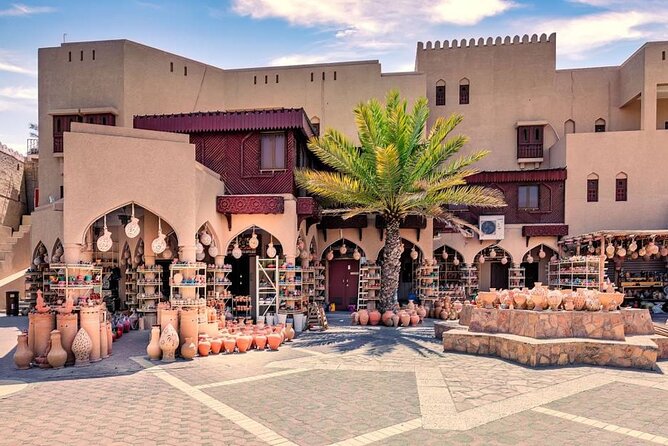 Amouage & Nizwa Full-Day Tour: Fort, Souq & Barakat Al Mouz - Nizwa Fort, Oman’s great defensive landmark