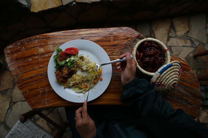 Authentic Omani Home Dining - Rahma’s family and the value of a personal host