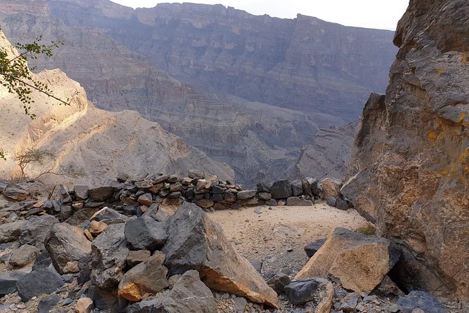 Balcony Walk of Jebal Shams (Highest Peak of Oman) - The 6:30 am start from Muscat