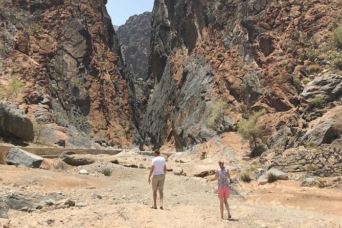 Day Trip to Wadi Bani Awf, Balad Sayt, Nakhal Fort & Hot Spring - Nakhal Fort and its mountain views