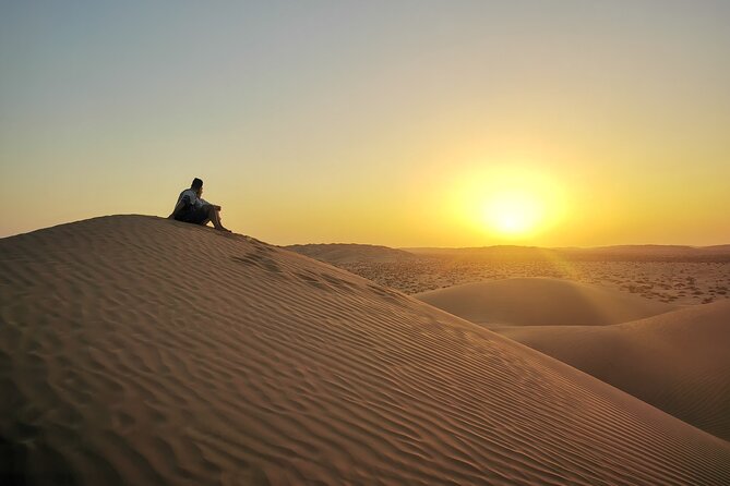Desert Sunset Tour VisitSalalah - Stay after sunset for the stars