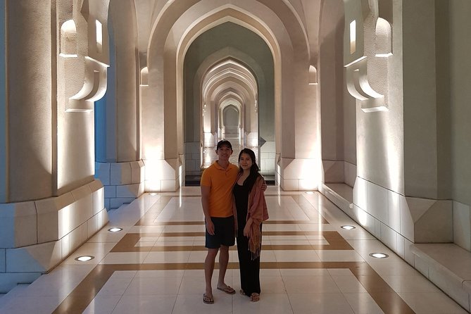 Discover Muscat - Sultan Qaboos Grand Mosque: start with Muscat’s grandest interior