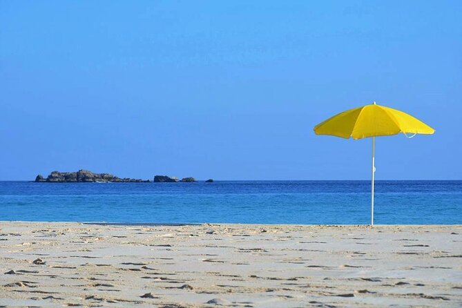East and West Salalah Combination Private Full-day Tour - Al Mughsail turns the sea into a natural geyser