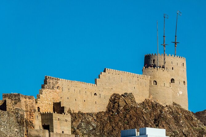 Enjoy a traditional Omani local style tour around Muscat - A smart first look at Muscat