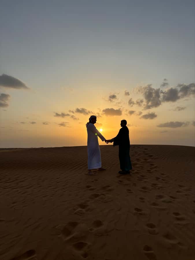 From Muscat: 6-Day Tour of City, Wadis, Desert & Mountains - Sur and Turtle Beach: a coastal overnight with extra costs