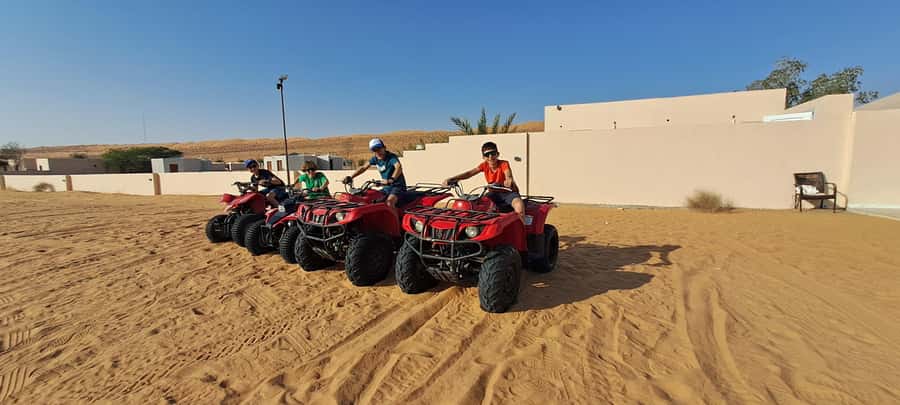From Muscat: Desert and Wadi Bani Khalid Oasis Full-Day Tour - Camel riding and a glimpse of desert tradition