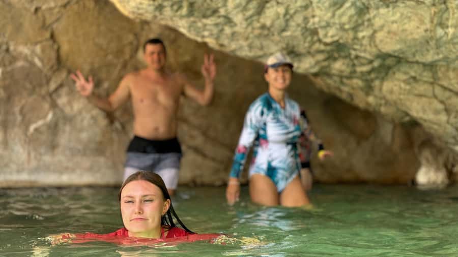 From Muscat: Desert Overnight and Wadi Bani Khalid - Choosing between private and small-group travel