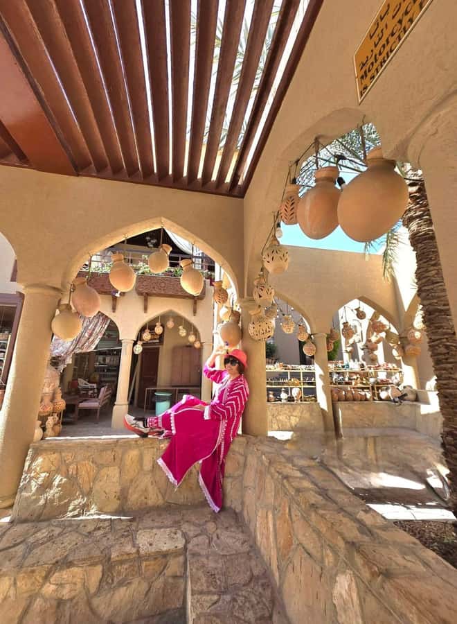 From Muscat: Full-Day to Nizwa-Misfat Al Abriyeen-Al Hamra - Nizwa Fort: Yaruba power in stone