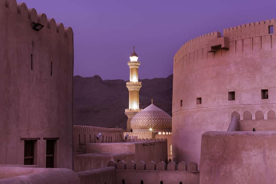 From Muscat: Nizwa Guided Tour with Optional Overnight Stay - Why Nizwa works so well after sunset