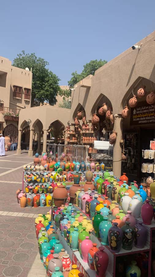From Muscat: Private Nizwa and Jabel Akhdar-Shams with Lunch - Lunch at a local restaurant