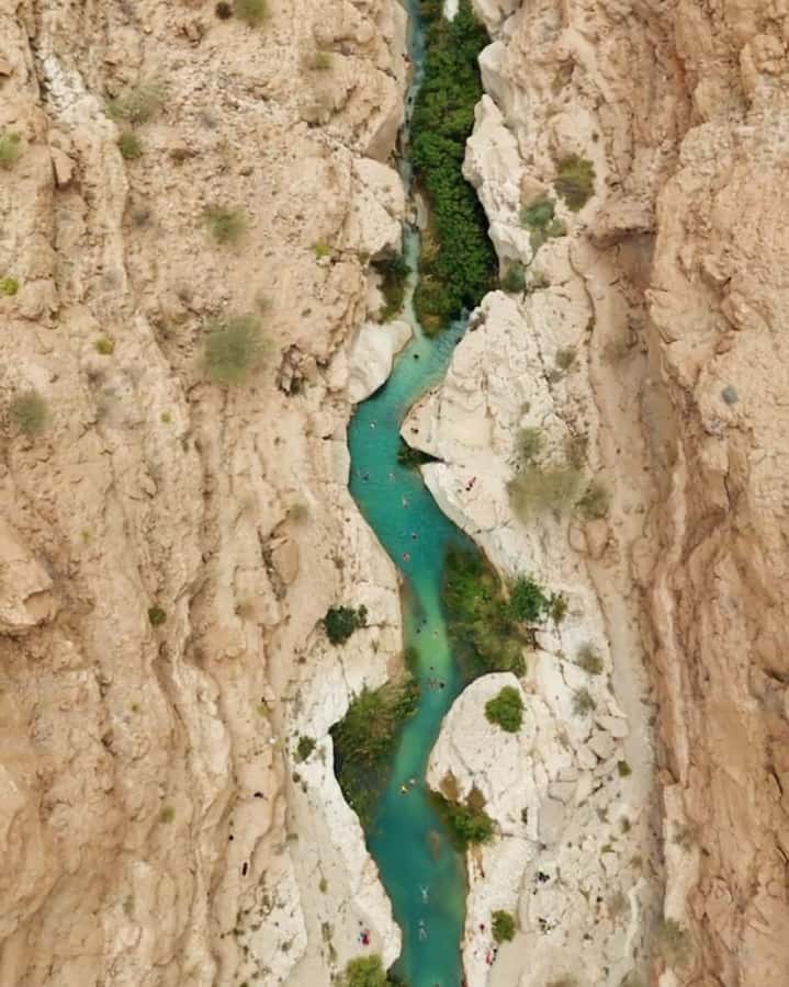 From Muscat:Private Wadi Shab and Bimmah SinkHole Tour - The guide can shape the day