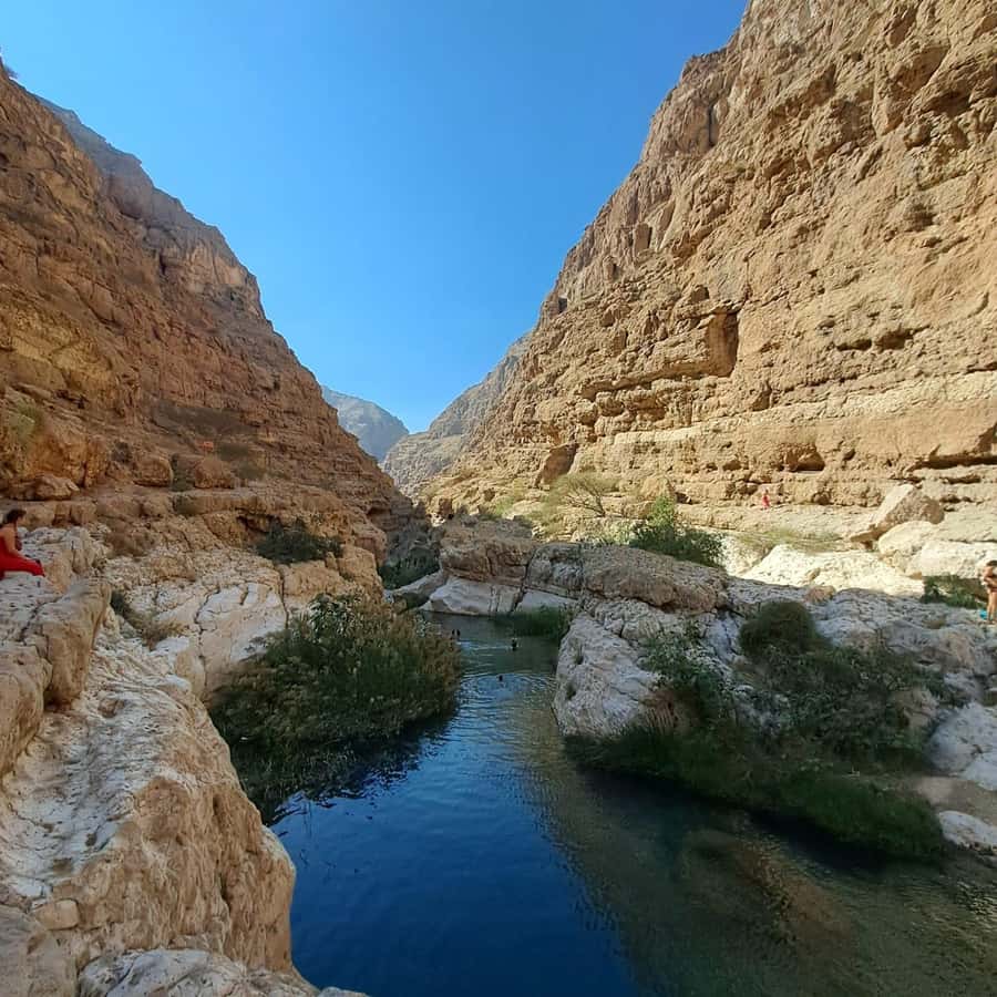 From Muscat: Wadi Shab Expedition - The Drive from Muscat to Ash Sharqiyah South