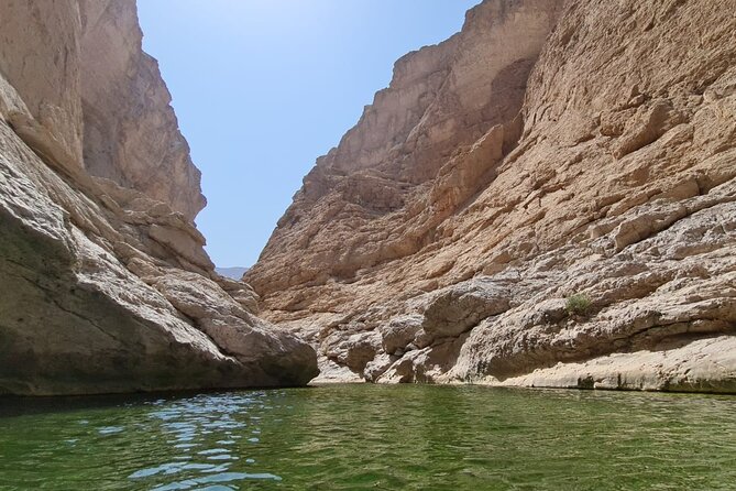 Full-Day Bimmah Sinkhole and Wadi Al Arbeieen Tour - Wadi Shab is a photo stop, not a full visit