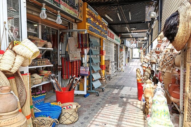 Full Day Nizwa & Jebel Akhdar Guided Tour - Jebel Akhdar: village paths and mountain farms