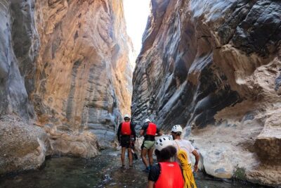 Full Day – Snake Canyon Adventure Tour in Jebel Shams region