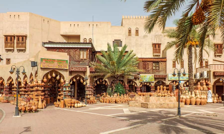 Full-Day Tour in Oman: Enchanting Forts of Nizwa and Jabreen - The Hajar Mountain drive from Muscat