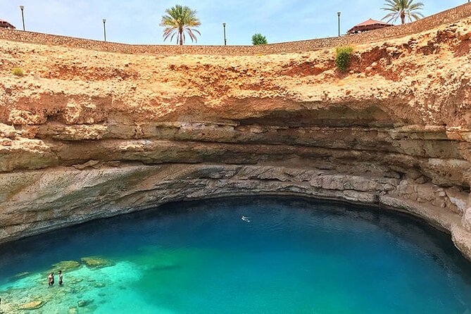 Full-Day Wadi Shab and Bimmah Sinkhole Tour - Mohammed, Anas, and the value of a small group