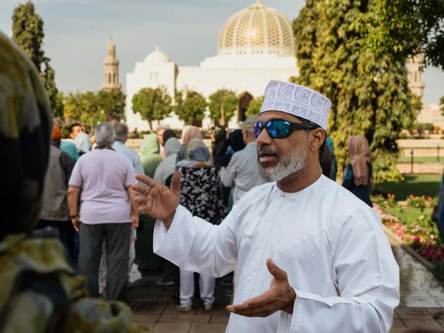 Guided Walking Tour of Sultan Qaboos Grand Mosque in Muscat - Why this mosque deserves an hour of your Muscat time