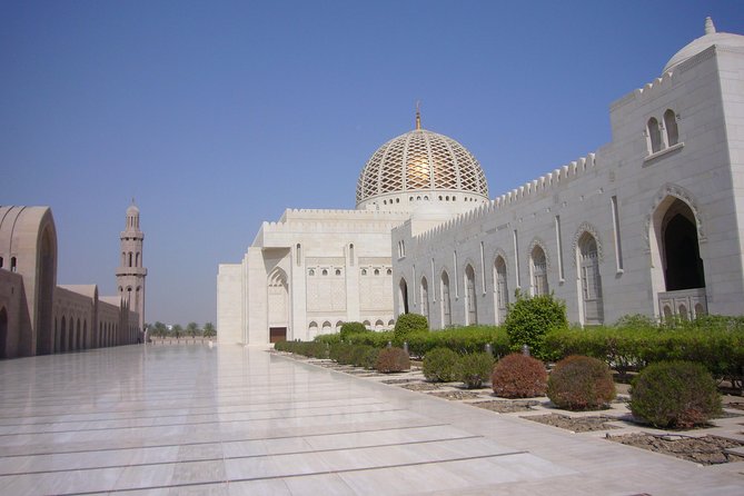 Half Day Muscat City Tour - Al Alam Palace is a look at Muscat’s royal quarter