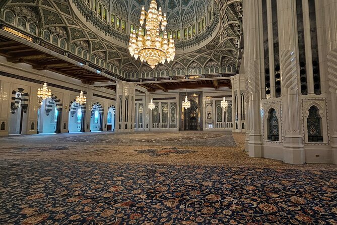 Half Day Private Muscat City Tour - Mutrah Souq is the place to slow down