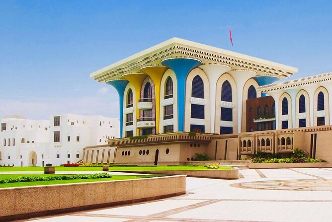 Half-Day Private Muscat City Tour - Top Landmarks in Just 4 Hours - Al Jalali, Al Mirani, and the parliament photo stop