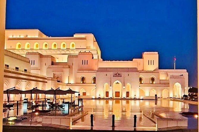 Half-Day Private Muscat City Tour - Top Landmarks in Just 4 Hours - What the private vehicle and guide add