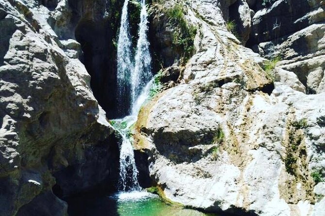 Hidden Gems of Oman: Sinkhole, Fins Beach & Wadi Tiwi Adventure - Ending at white-pebble Fins Beach