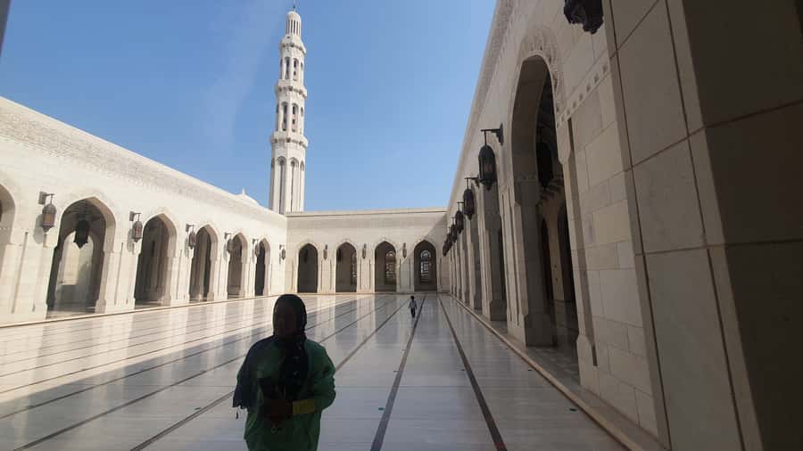 Highlights of Muscat city tour in private car with guide - The Grand Mosque: Muscat’s essential first stop