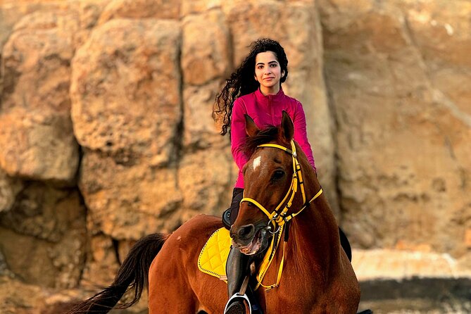 Horseback Riding Muscat Beach - Group size, comfort, and safety details