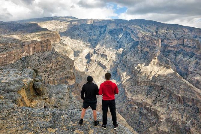 Jebel Shams, Balcony Walk & Al Hamra Village - Weather, fitness, and what to pack