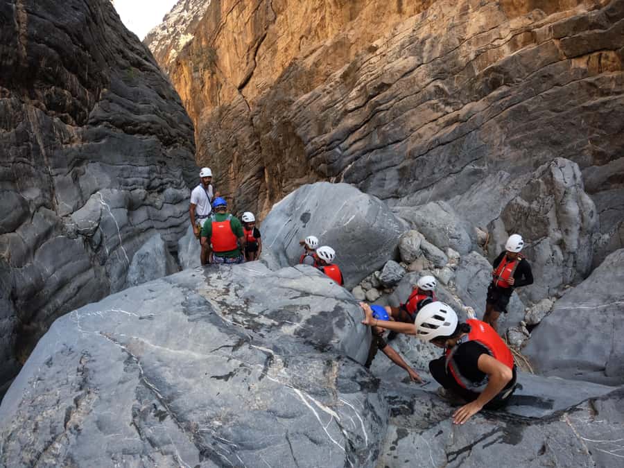 Jebel Shams: Full Day Adventure Tour through Snake Canyon - What the $258 price really buys