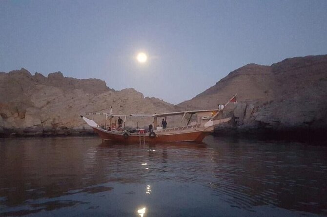 Khasab Dhow Cruise To Musandam Fjords With Lunch Onboard - Why Musandam is best seen from a dhow