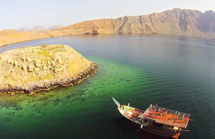 Khasab: Half-Day Dhow Cruise with Dolphin Watching - Dolphin Watching in the Open Water