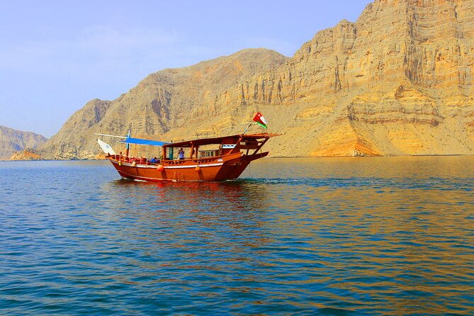 Khasab Musandam Half Day Dhow Cruise - Drinks, fruit, and the value of $39