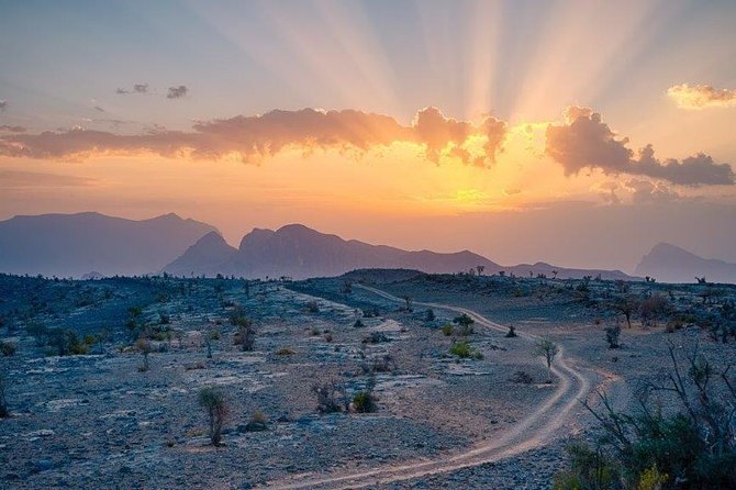 Mountain, Desert & Coastal Tour (03 Days / 02 Nights) - Day one: Nizwa, Misfat, and the Grand Canyon of Oman
