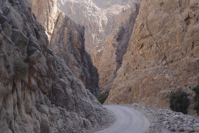 Mountain Safari in Jebel Harim - Why a private driver helps in Musandam