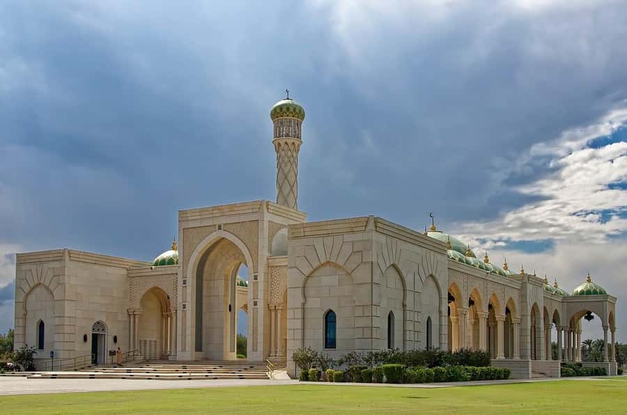 Muscat : 4 hours private Tour of Muscat City with Pick-up - What the tour costs in real terms