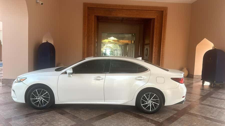 Muscat : 4 hours private Tour of Muscat City with Pick-up - The Grand Mosque requires an early start