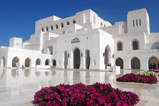 Muscat: Airport Private Transfer to/from all Muscat Hotels - The service record is good, but not perfect