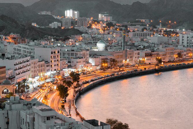 Muscat by Night Sightseeing Tour - A short pause at Qurum Beach