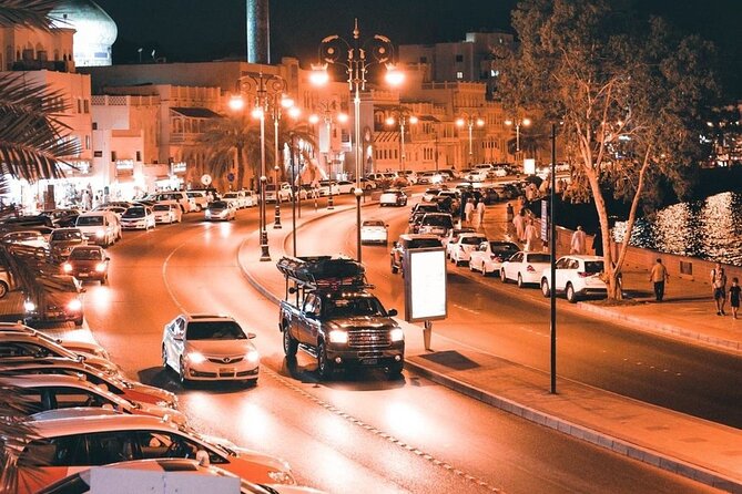 Muscat by Night Sightseeing Tour - What the $180 group price really means