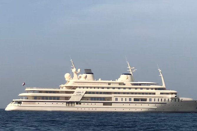 Muscat: City Highlights Experience with Transfer - Bait Al Zubair gives the tour a museum finish