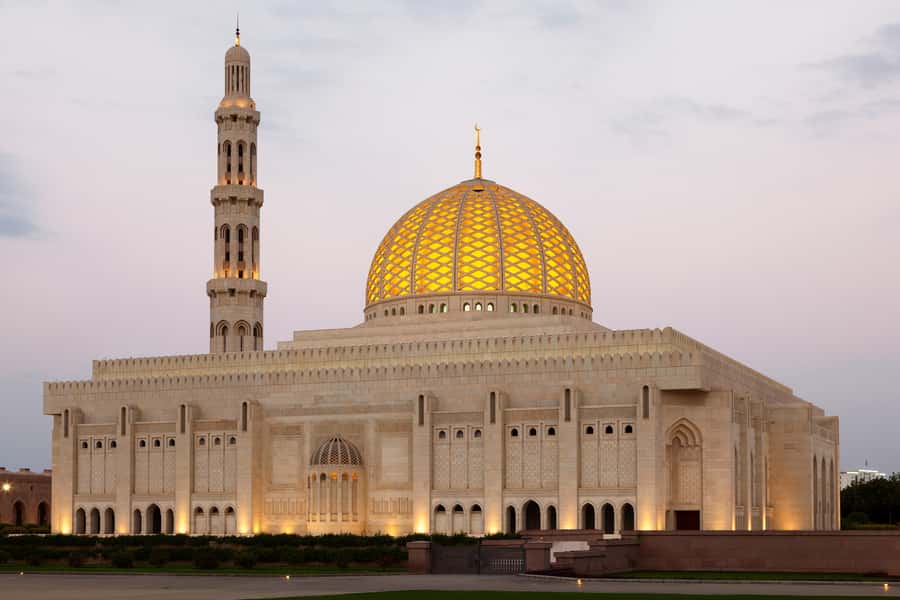 Muscat: City Tour of Grand Mosque, Old Souqs, Museum, & Fort - A strong first look at Muscat’s major sights