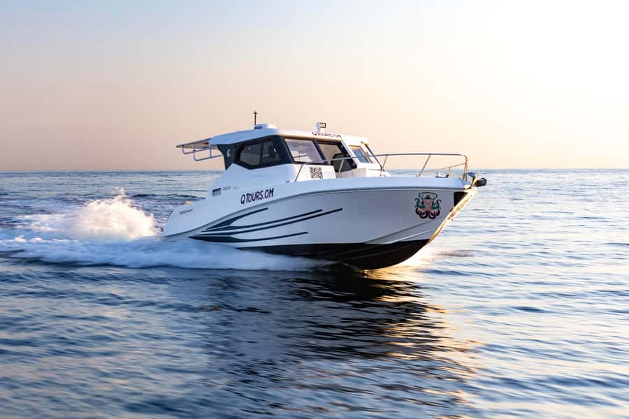 Muscat: Daymaniyat Islands Private Boat Tour with Snorkeling - What to pack and what to leave behind